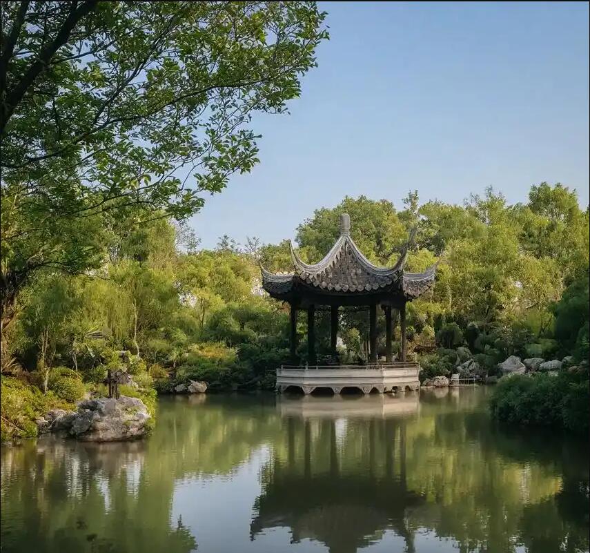 漳浦县冷梅餐饮有限公司